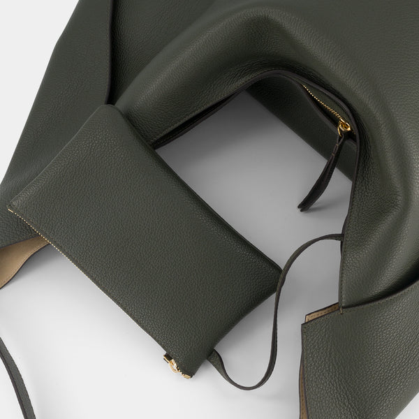 Ree Projects RIVA HOBO - PEBBLE GRAIN - DEEP MOSS