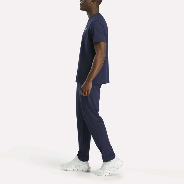 Reebok Classics Men's Small Logo Crewneck Short Sleeve T-Shirt