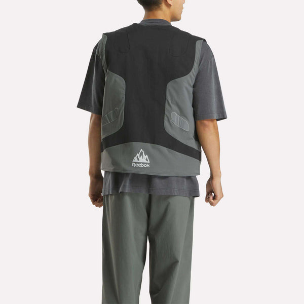 Reebok Classics Reebok X MARKET Reversible Vest