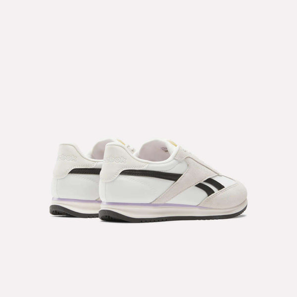 Reebok Classics Women's World 70 Shoes