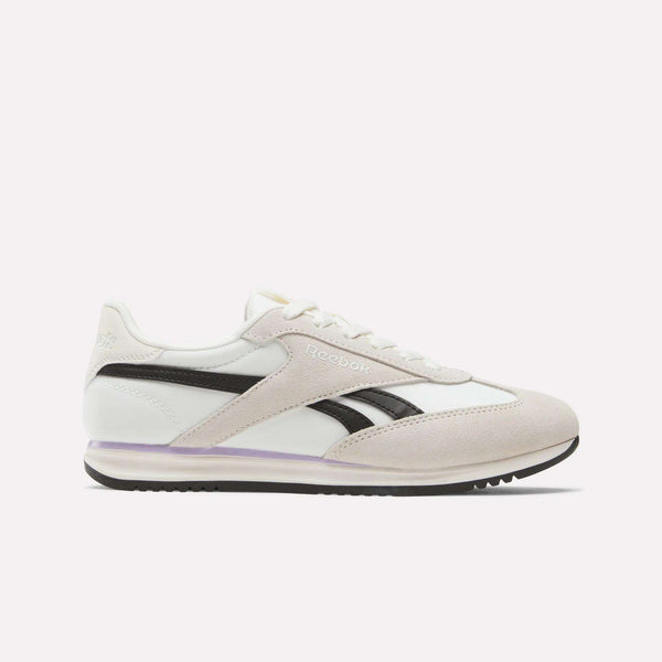 reebok classics Women's World 70 Shoes
