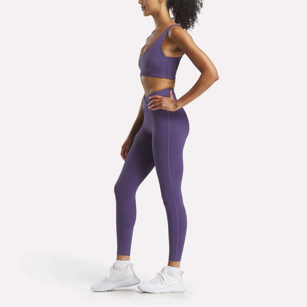 Reebok Classics Women's Yoga V-Neck Bra