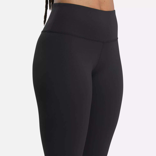 Reebok Classics Women's Active Collective DreamBlend 7/8 Leggings