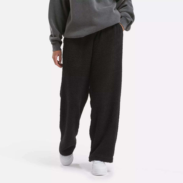 reebok classics Women's Wardrobe Essentials Cozy Bottoms