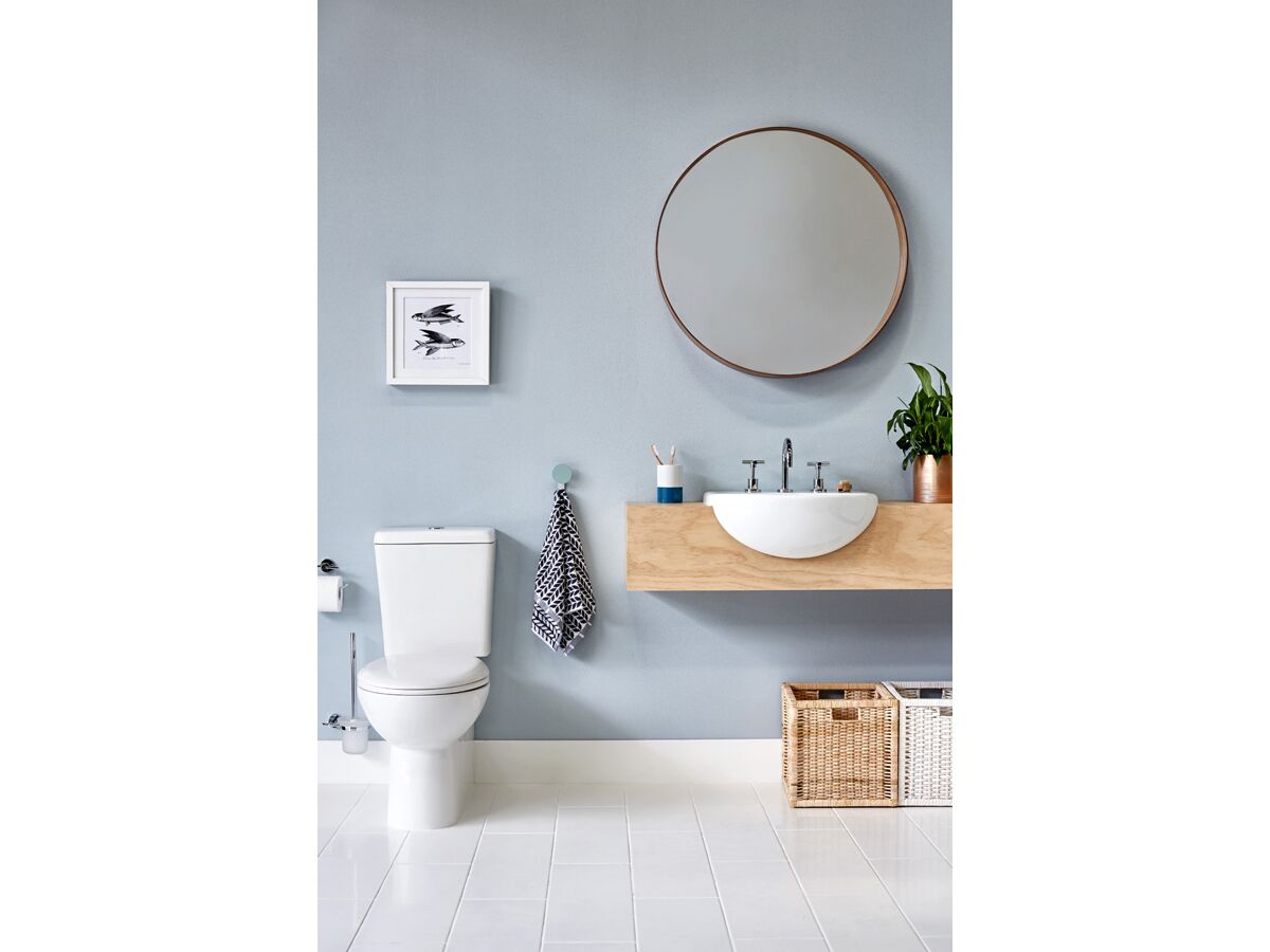 Reece Posh Solus Square Close Coupled Back To Wall Back Inlet Toilet Suite S&P Trap With Soft Close Quick Release Seat White/Chrome (4 Star)