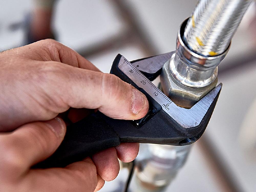 Reece Bigdog Adjustable Wide Jaw Wrench 150mm