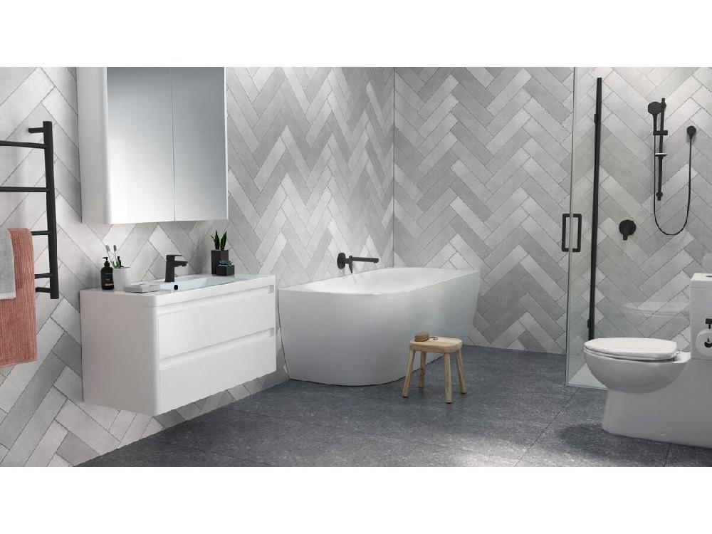 Reece Posh Solus Bath Outlet 170mm Matte Black