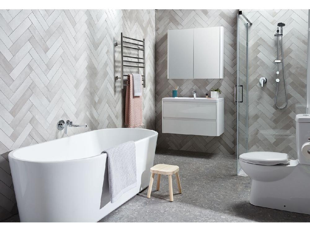 Reece Posh Solus MK2 Shower / Bath Mixer Tap Chrome