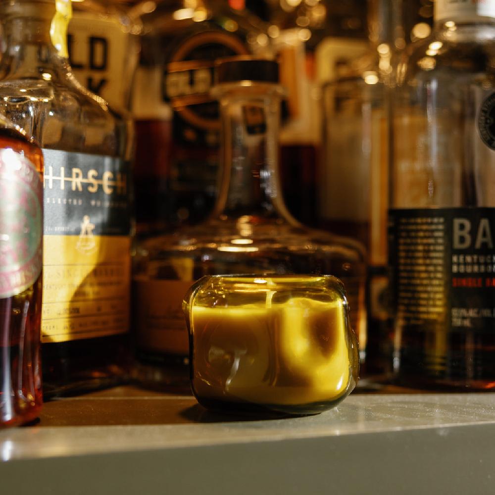 Reed & Barton Basalt 5-oz Soy Wax Candle Tobacco Patchouli