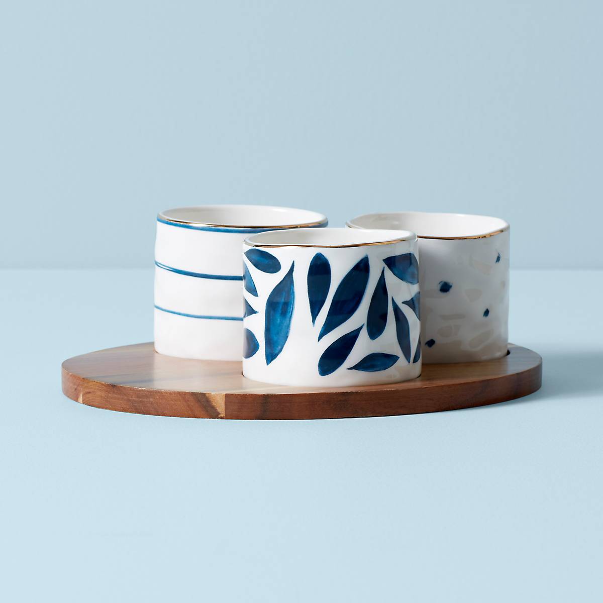 reed & barton Blue Bay Snack Bowls - Set of 3 - With Wood Tray