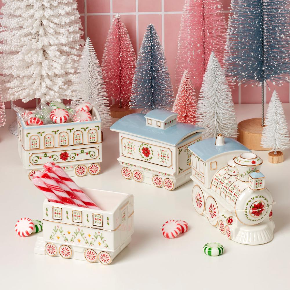 Reed & Barton Lenox Holiday Village Christmas Train Server