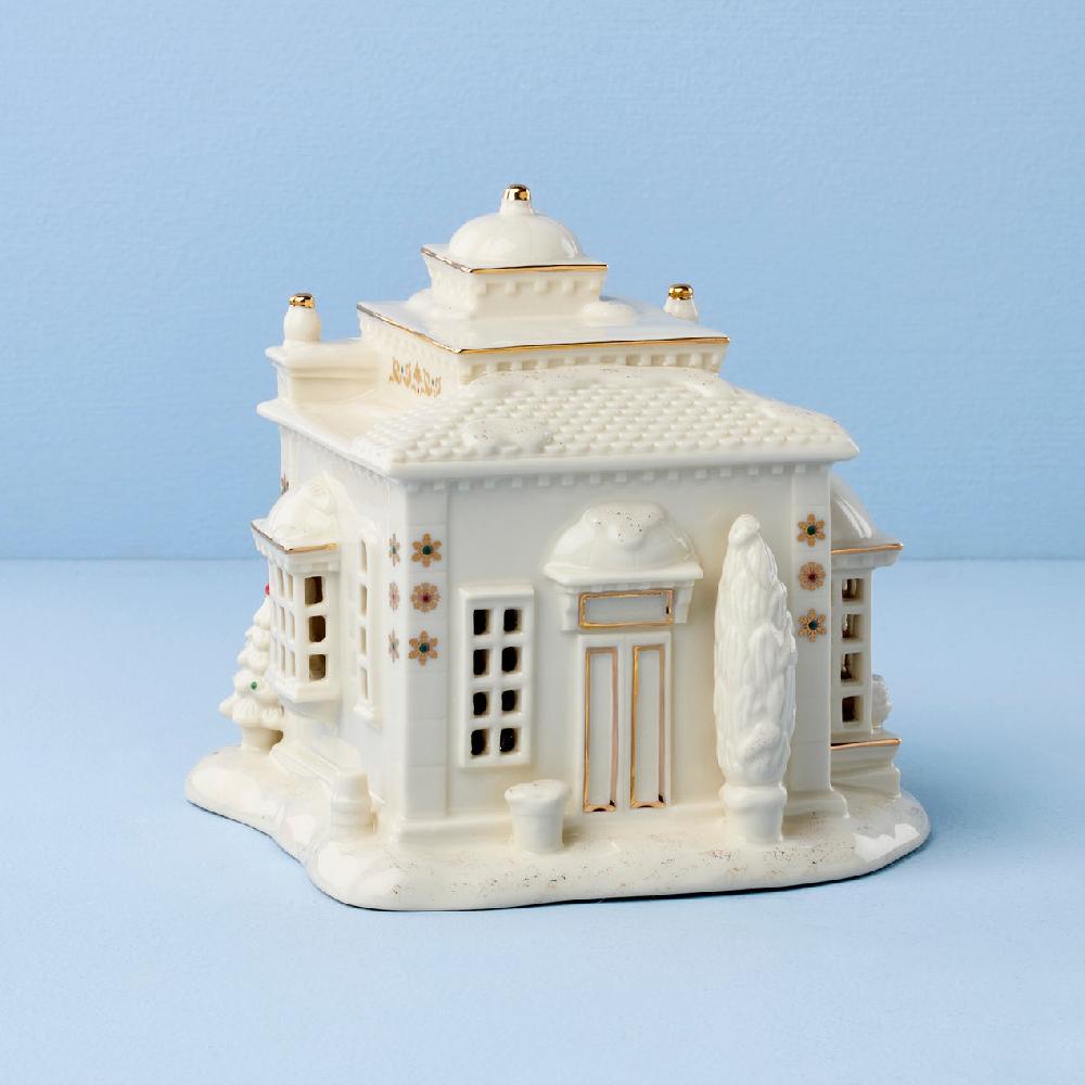 Reed & Barton Mistletoe Park Lit Flower Shop Figurine