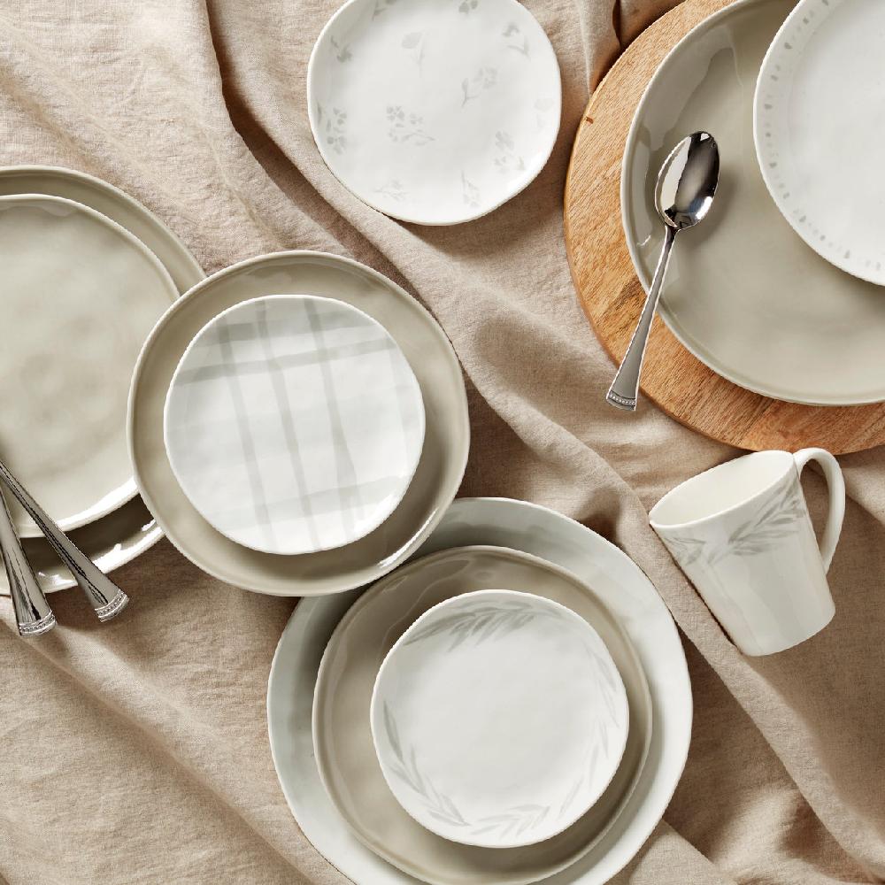 Reed & Barton Oyster Bay Assorted Tidbit Plates - Set Of 4