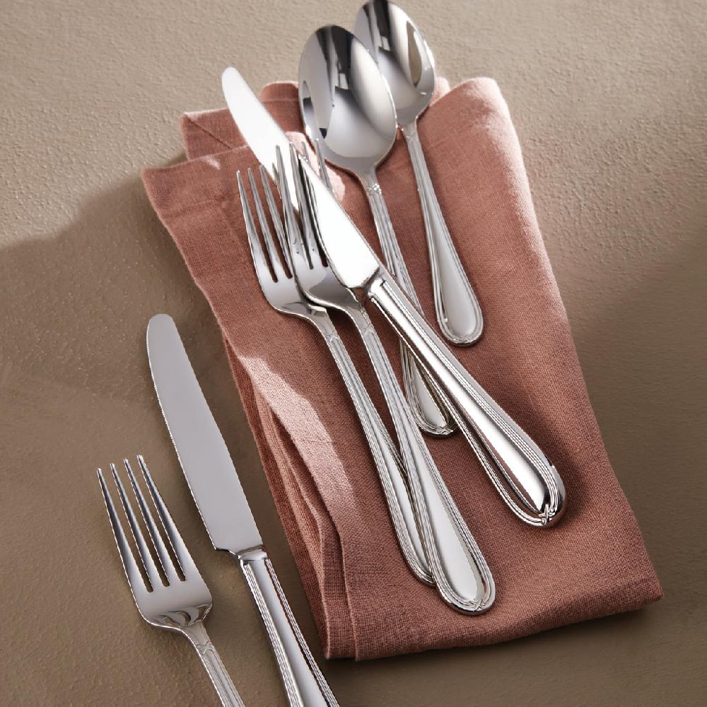 Reed & Barton Ashbridge 80 Piece Flatware Set