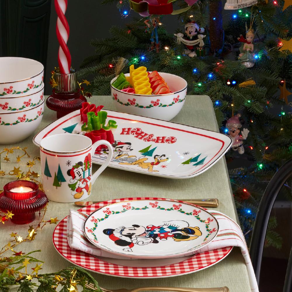 Reed & Barton Disney Holiday Hors D'Oeuvres Tray