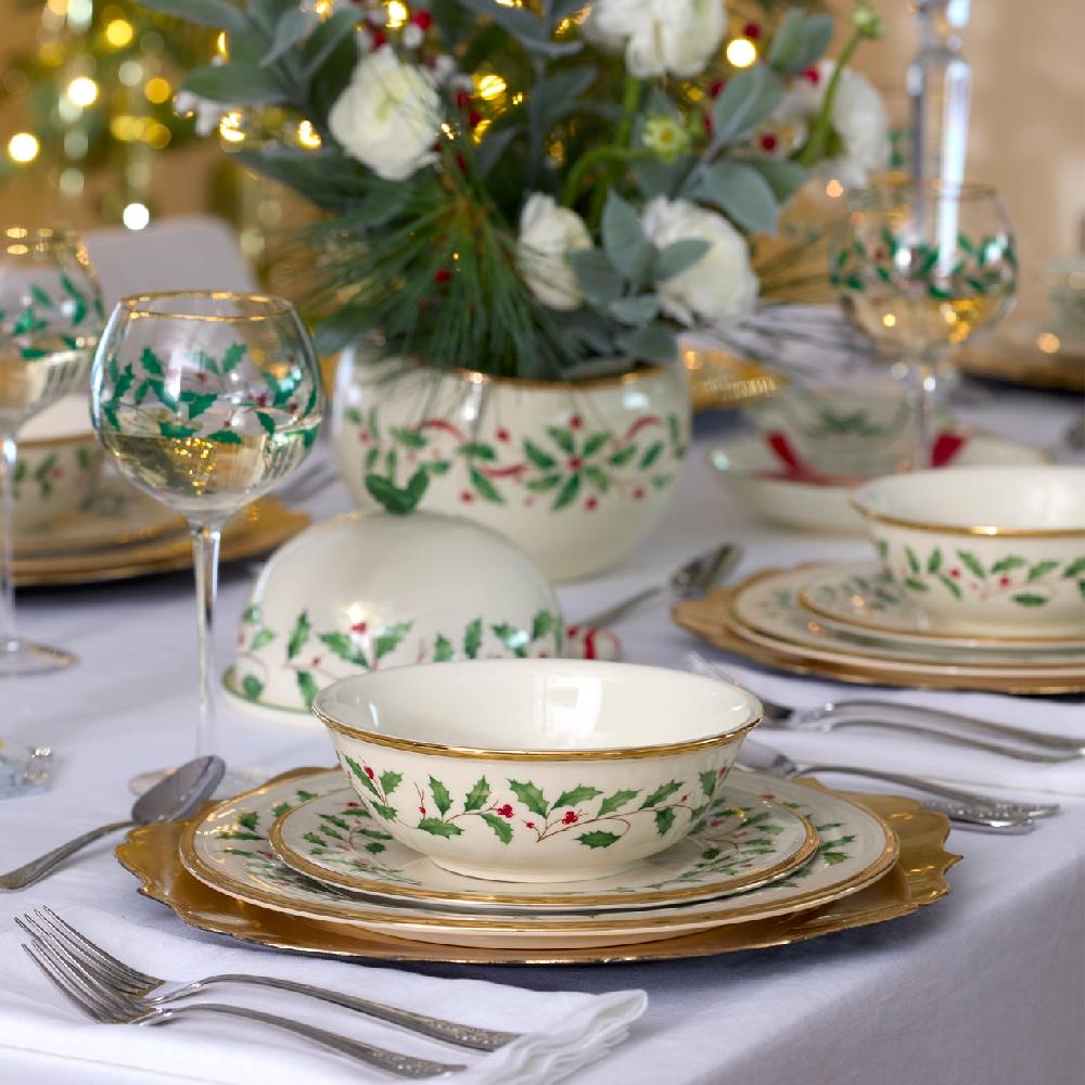 Reed & Barton Holiday 12-Piece Plate & Bowl Set