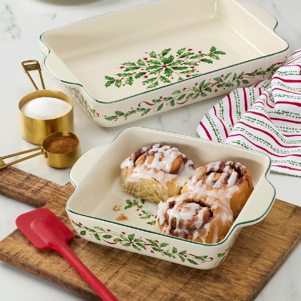 Reed & Barton Holiday Square Baking Dish