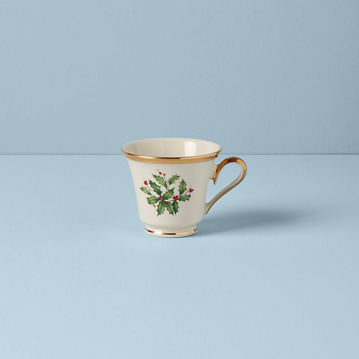 reed & barton Holiday Teacup