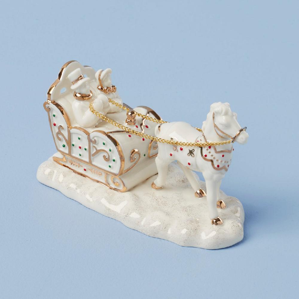reed & barton Mistletoe Park Horse & Sleigh Figurines