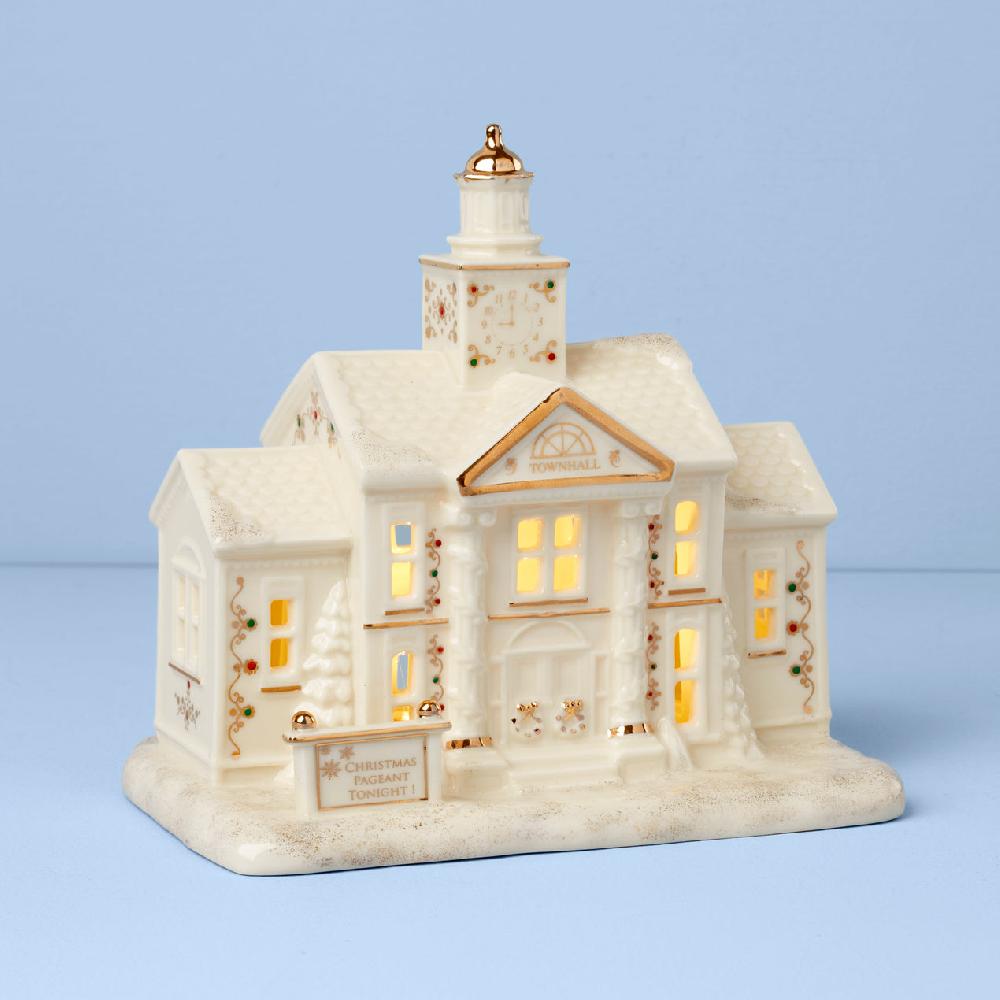 reed & barton Mistletoe Park Town Hall Lit Figurine