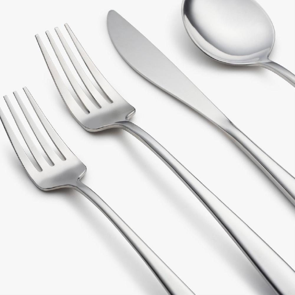Reed & Barton Radin Mirror 20 Piece Flatware Set