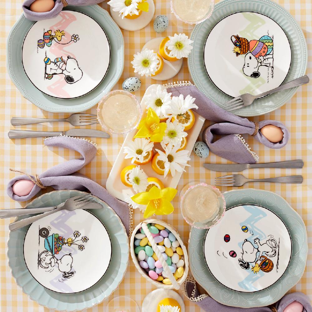 Reed & Barton Snoopy Easter Accent Plates - Set Of 4