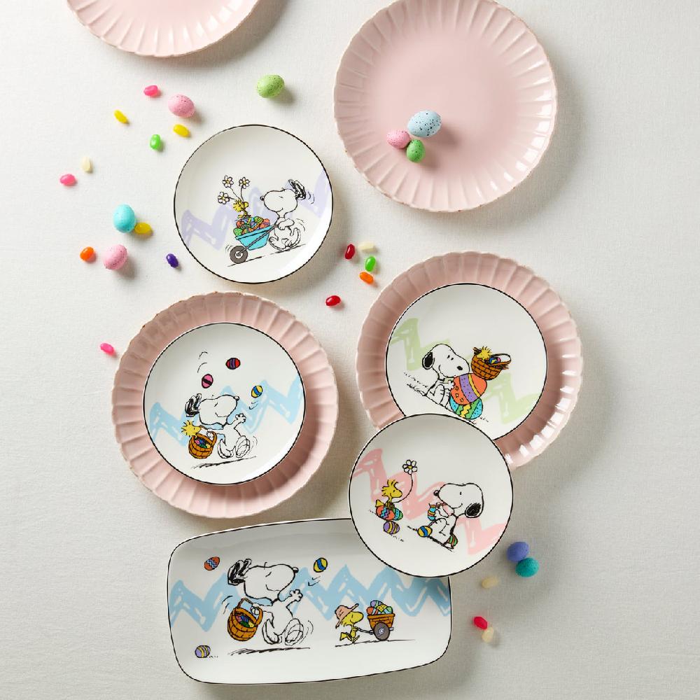 Reed & Barton Snoopy Easter Hors D'Oeuvre Tray