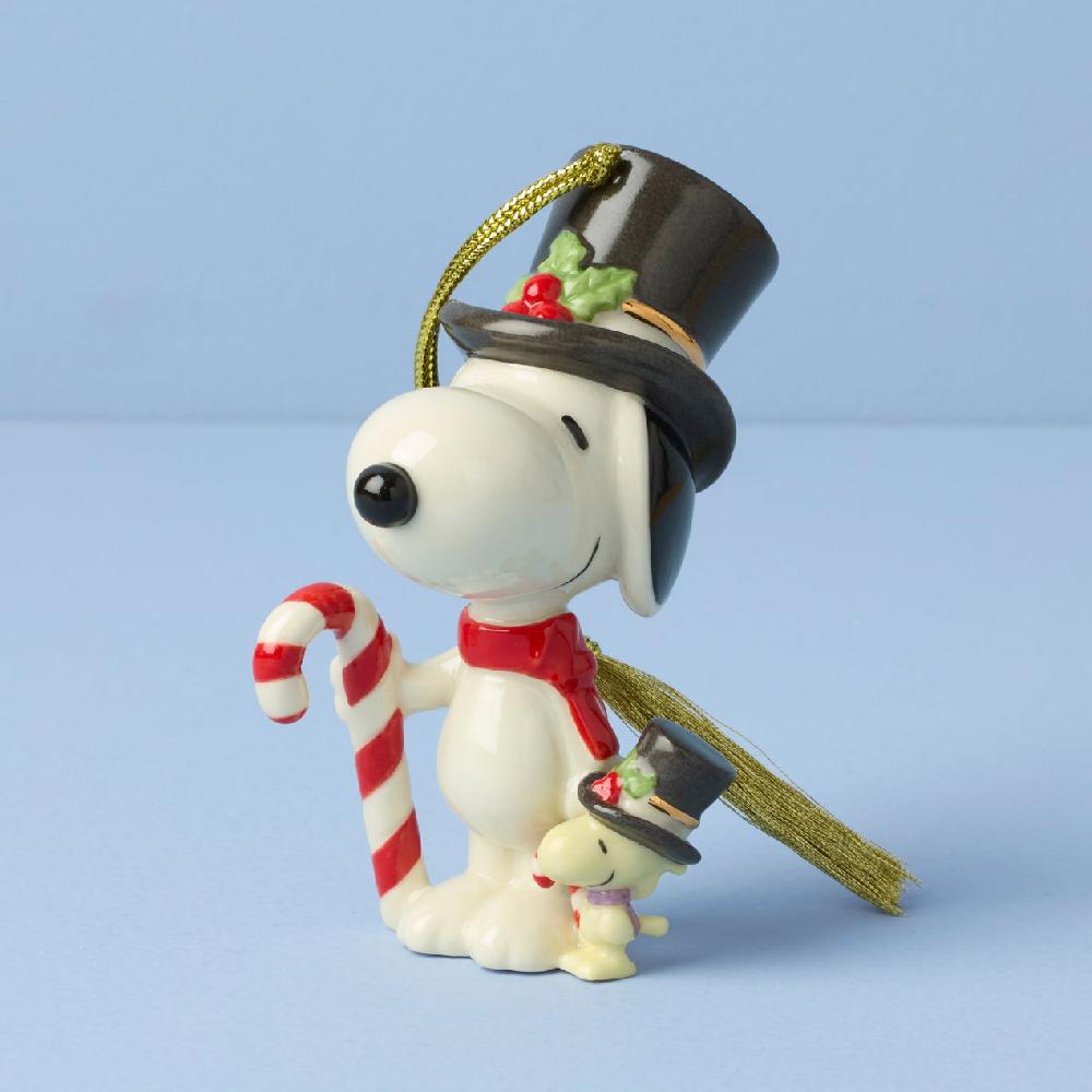 reed & barton Snoopy & Woodstock With Candy Ornament