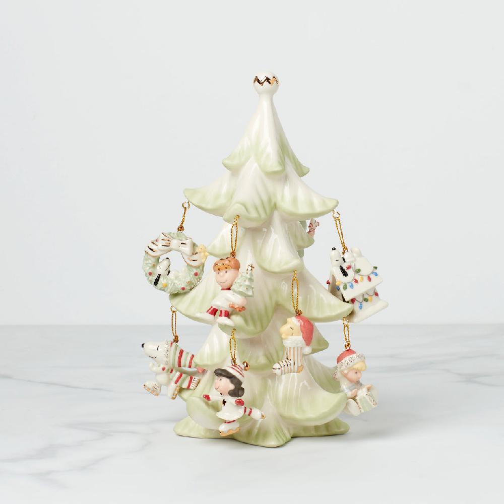 reed & barton Snoopy & Friends Christmas Tree Ornament Set