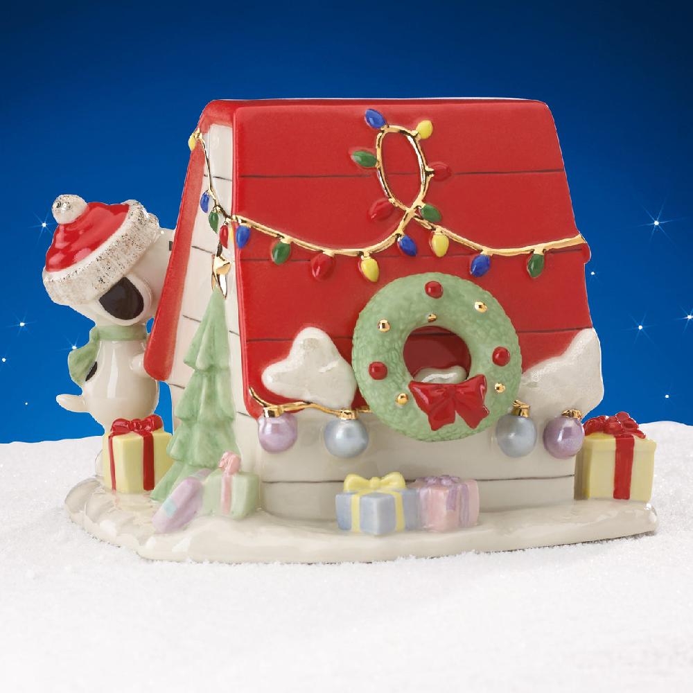 Reed & Barton Snoopy's Christmas Décor For You Figurine