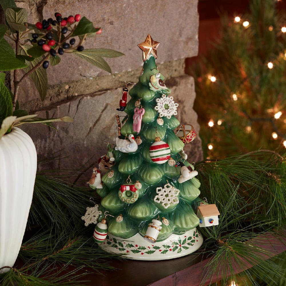 Reed & Barton Treasured Traditions Advent Calendar 26-Piece Set