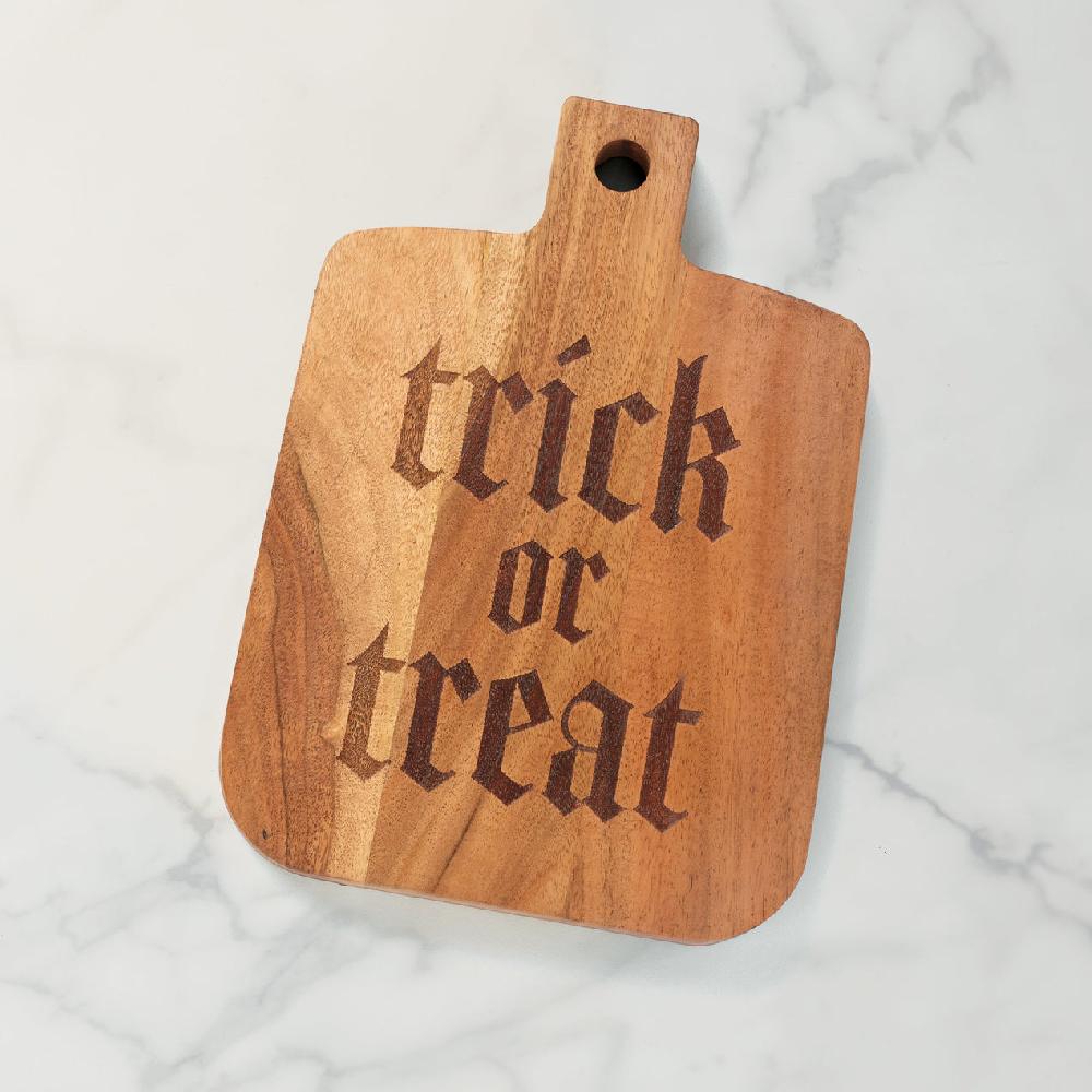 reed & barton Vintro Halloween Trick or Treat Cheese Board
