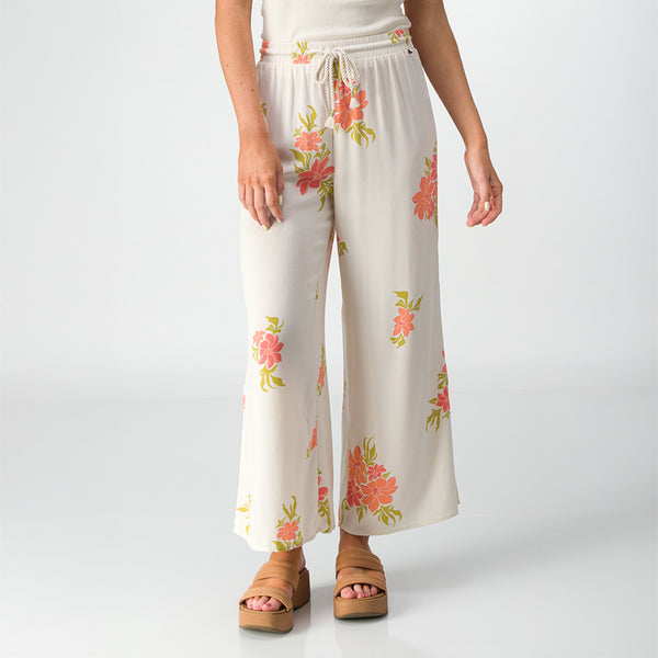 reef All Women's Apparel & Accessories Belladona Pant Bella Floral