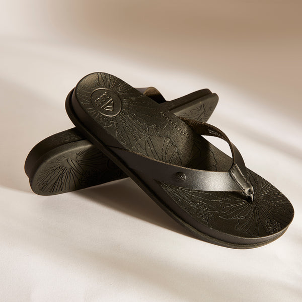Reef Flat Sandals & Flip Flops Vista Porto Cruz Black Night