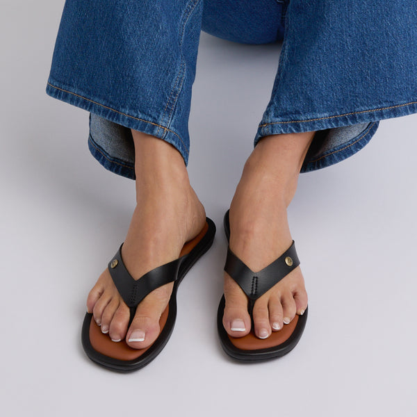 Reef Flat Sandals & Flip Flops Willow Ella Black/Cocoa