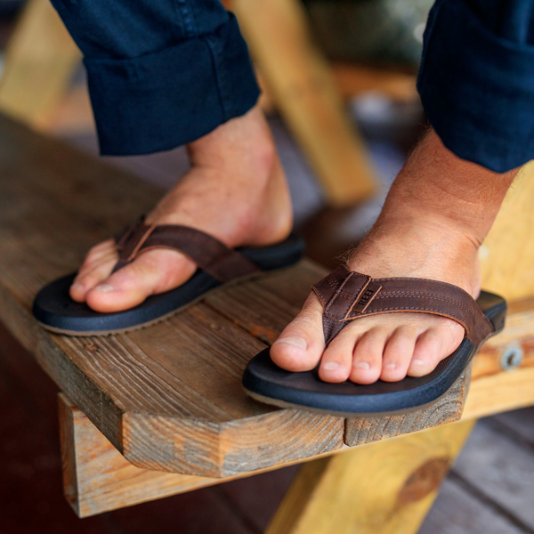 Reef Gifts For Him Cushion Phantom 2.0 Leather Brown/Black