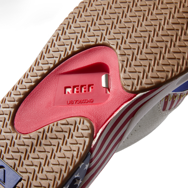 Reef Men's Bottle Opener Styles Fanning Golden Eagle White