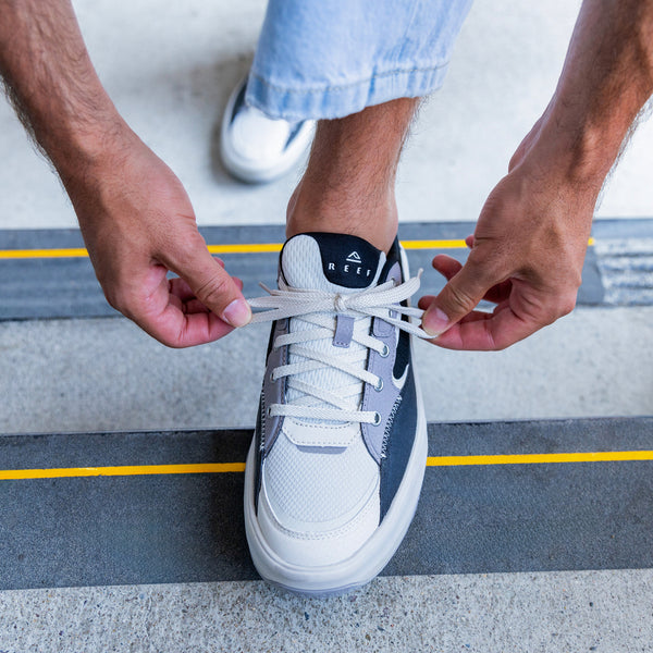 Reef Men's Bottle Opener Styles Fanning Shoe Asphalt