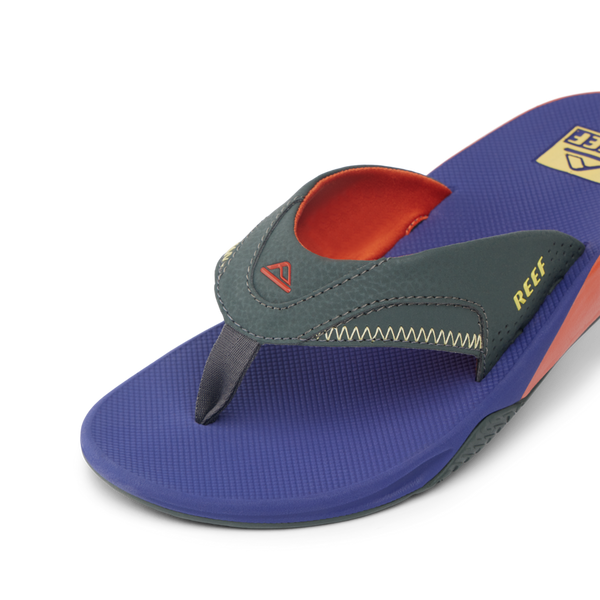 Reef Men's Bottle Opener Styles Fanning Volcanic Ash