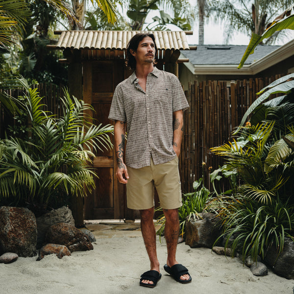 Reef Men's Shirts And Tees Ferris Classic Shirt Carafe