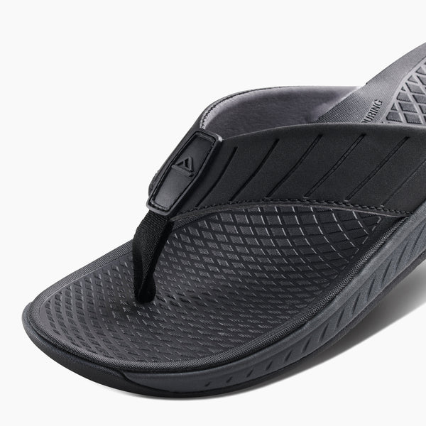 Reef Men's Flip Flops The Deckhand Black