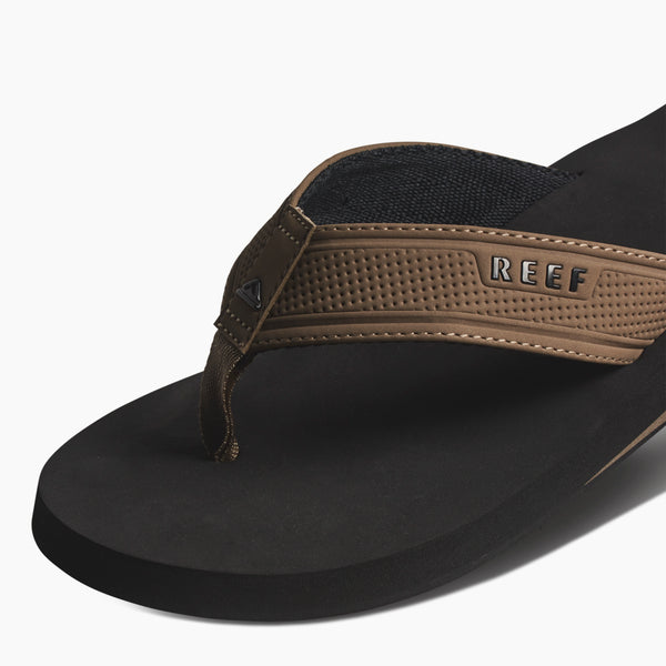 Reef Vacation Mode: Activated The Layback Black/Tan