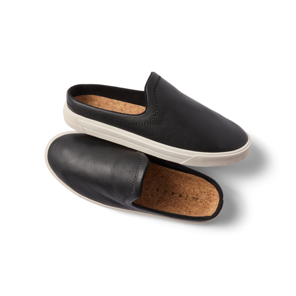Reef Women's Clogs And Mules Coastal Breeze Black