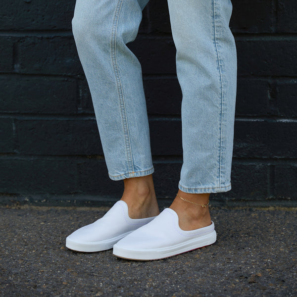 Reef Women's Clogs And Mules Coastal Breeze White