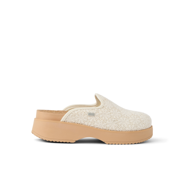 reef Women's Clogs and Mules Vista Skye White Lace
