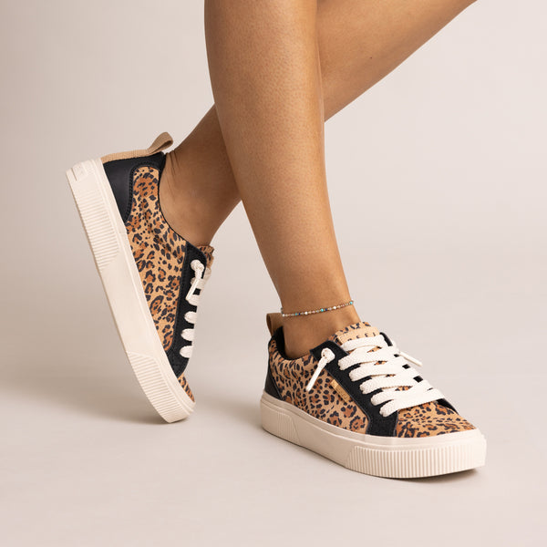Reef Women's Footwear Lay Day Dawn Leopard Suede
