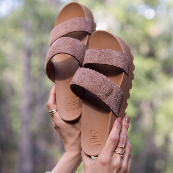 Reef Women's Sandals Cushion Vista Hi Walnut Suede