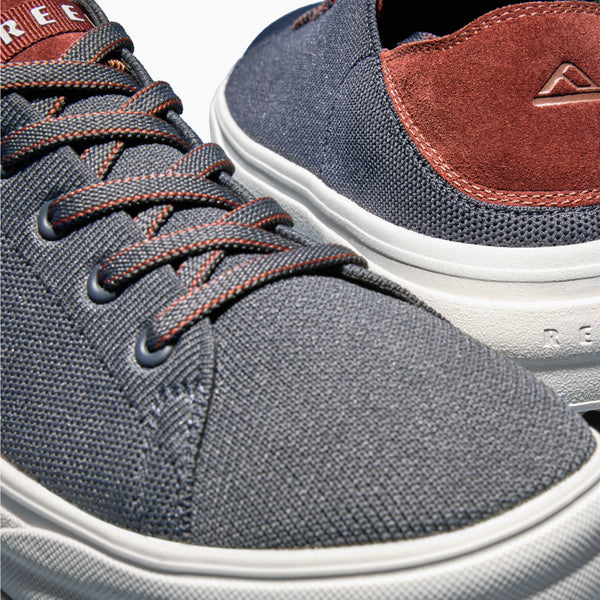 Reef The SWELLsole Collection Swellsole Atlantic Navy/Cappuccino