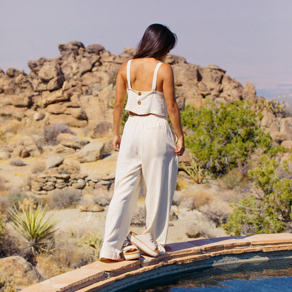 Reef Vacation Mode: Activated Tori Linen Pant Almond Milk