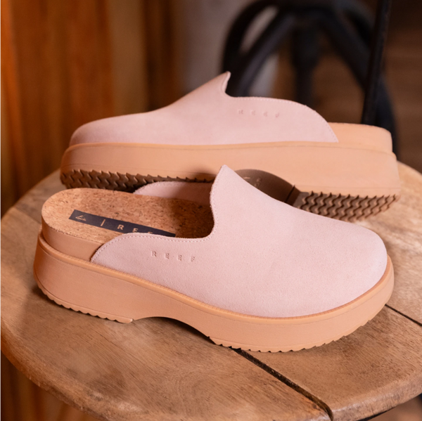 Reef Women's Clogs And Mules Vista Skye Cameo Rose Suede